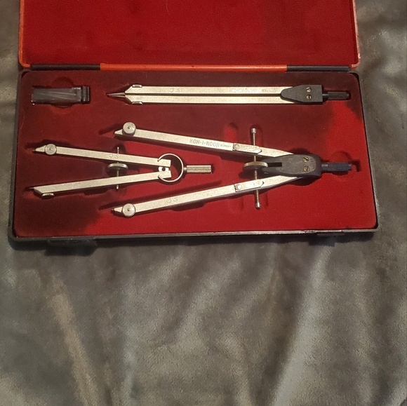 Koh-i-noor drafting tools - Picture 2 of 2